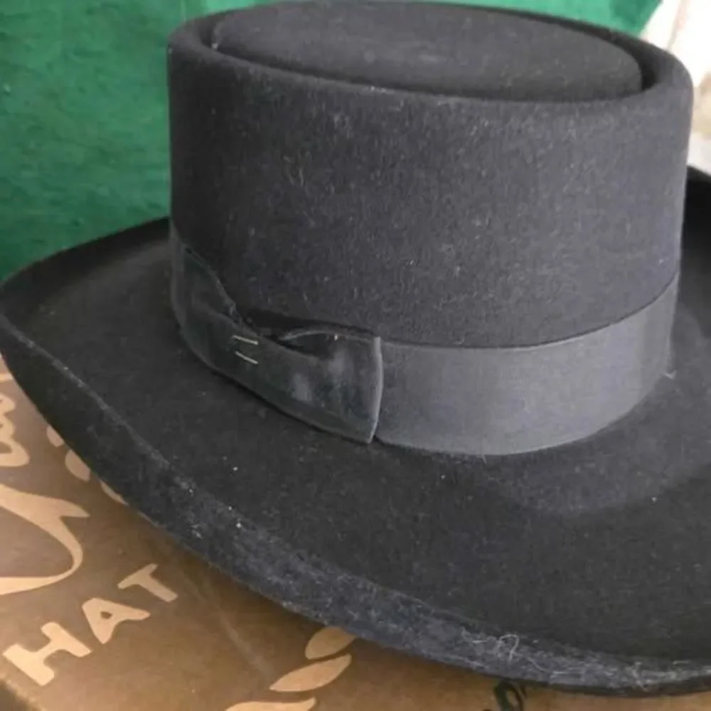 Vtg. Charlie 1 HorseSize  7 1/4 Custom Wool Men's Black Western Cowboy Hat (BR)